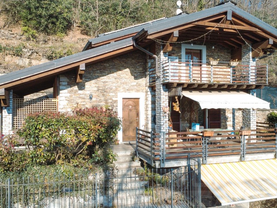 Villa i Cossogno, Verbano Cusio Ossola - foto 1