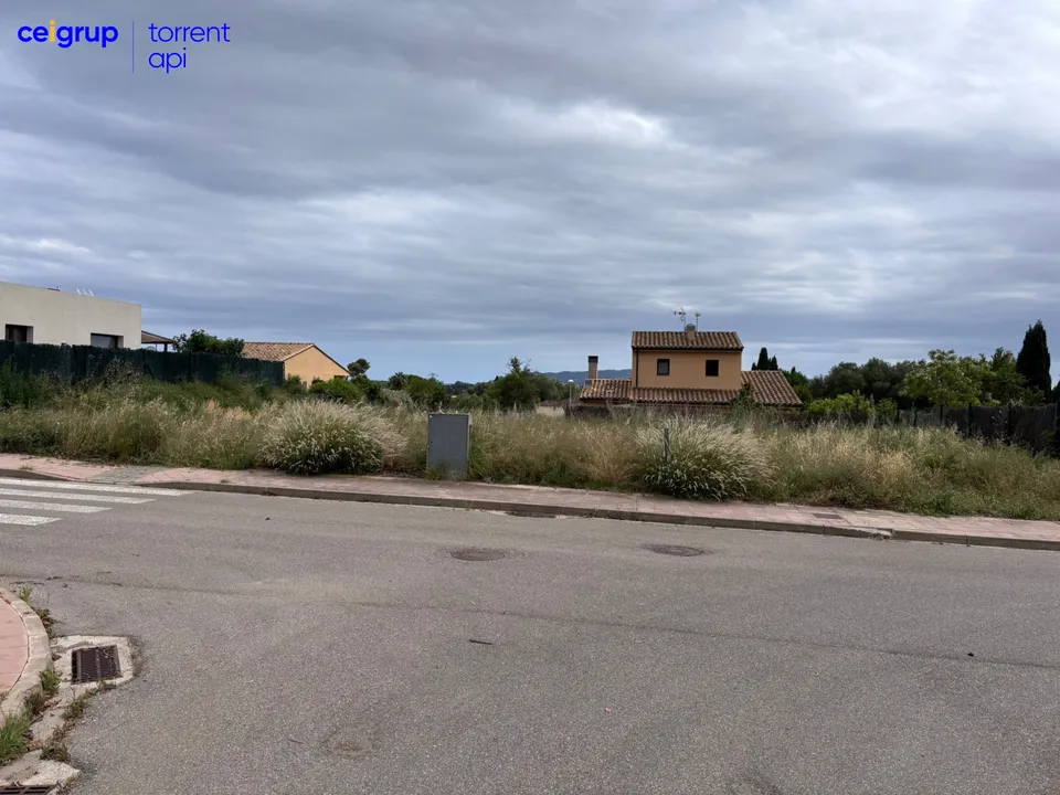 Helårsgrund i L'Estartit, Gerona - foto 1