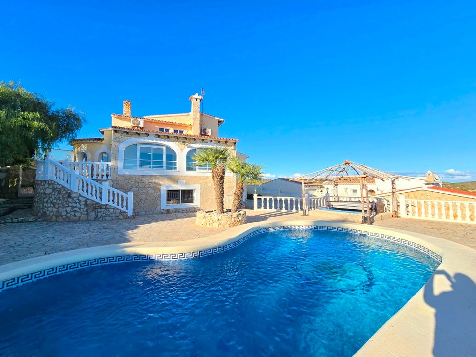 Villa i Benitachell, Alicante - foto 1