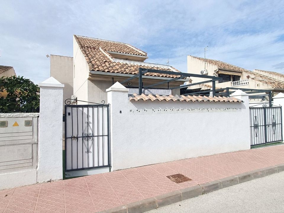 Villa i Benijofar, Alicante - foto 1