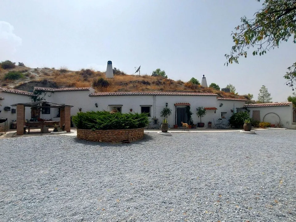 Cave house i Baza, Granada - foto 1