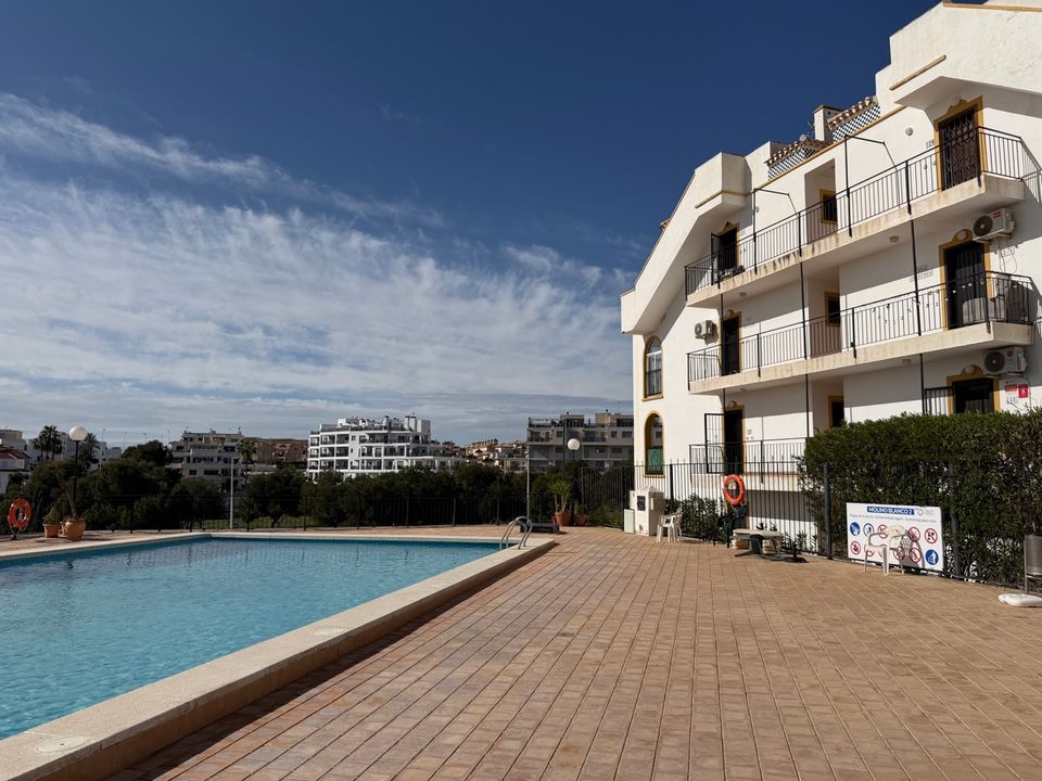 Lejlighed i La Zenia, Alicante - foto 1