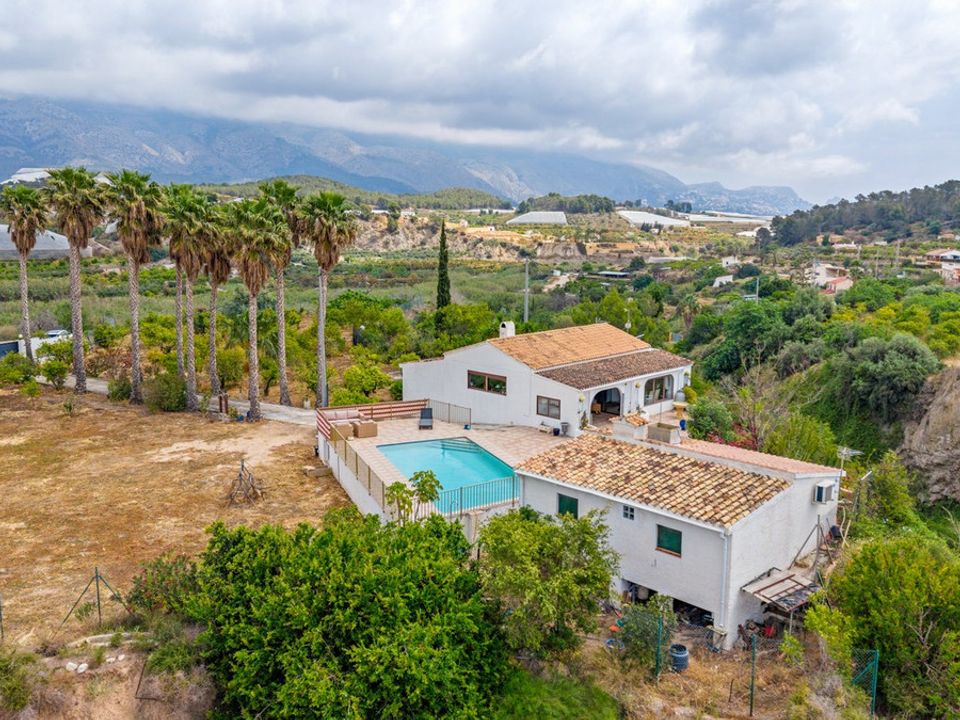 Masia a La Nucia, Alicante - foto 1
