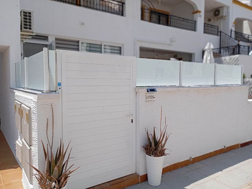 Lejlighed i Entre Naranjos, Alicante - foto 1