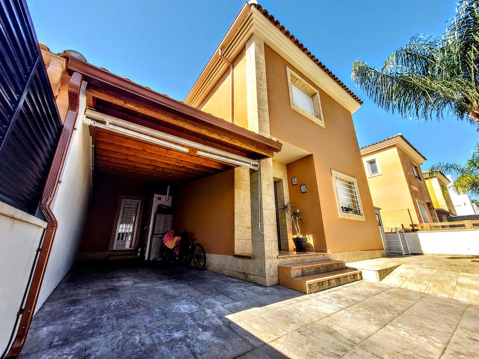 Villa i La Pobla De Vallbona, Valencia - foto 2