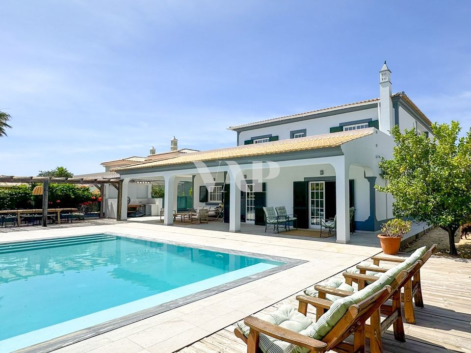 Villa i Almancil, Faro - foto 1