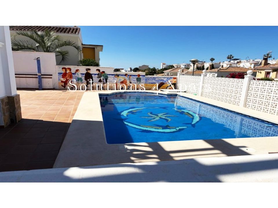 Villa i Almayate Alto, Malaga - bilde 1