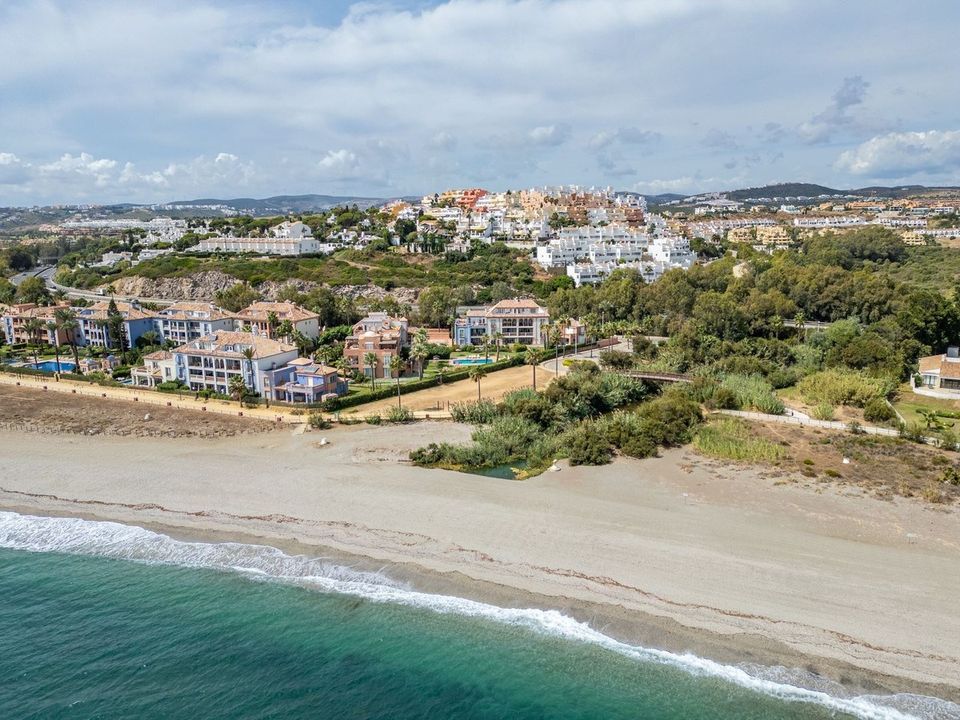 Villa i La Duquesa, Malaga - foto 1