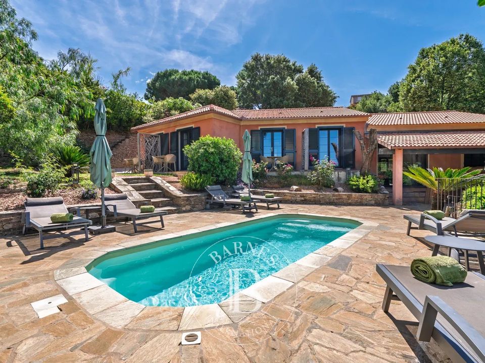 Villa i Saint-Florent, Haute-Corse - bilde 4