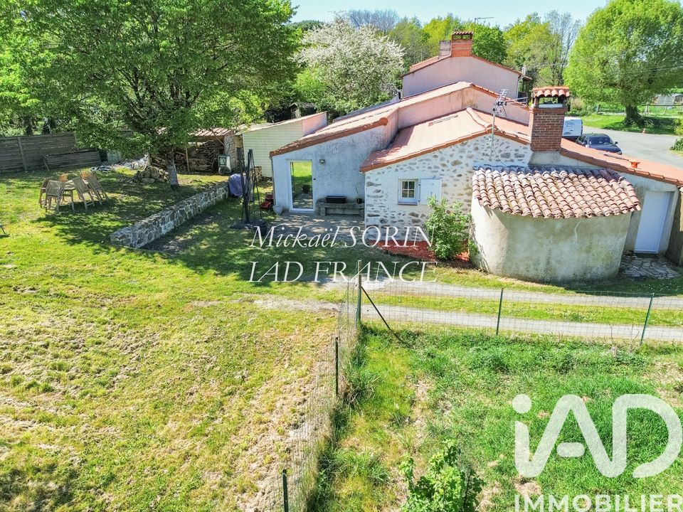 Landsbyhus i La Chaize-le-Vicomte, Vendee - foto 3