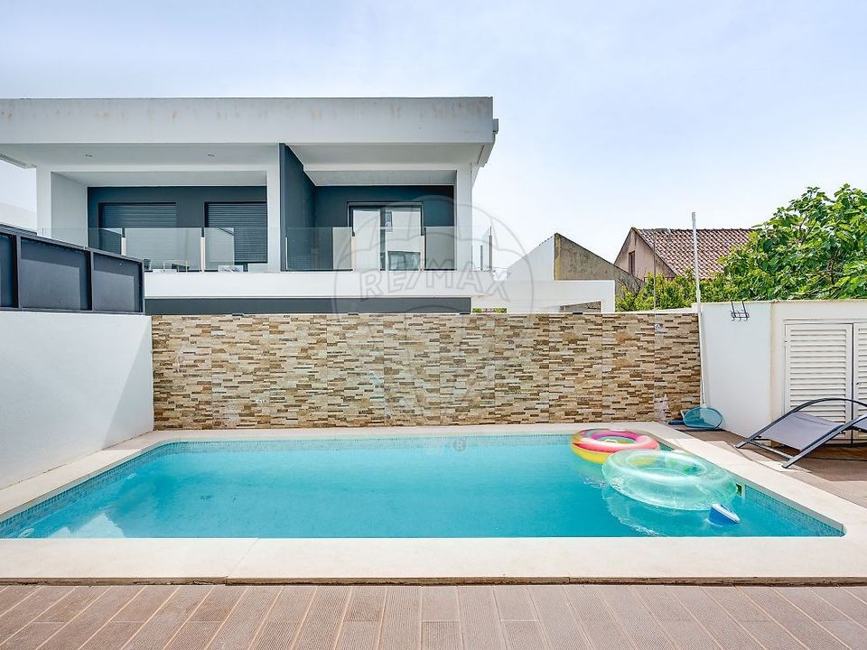 Villa i Seixal, Setubal - bilde 1