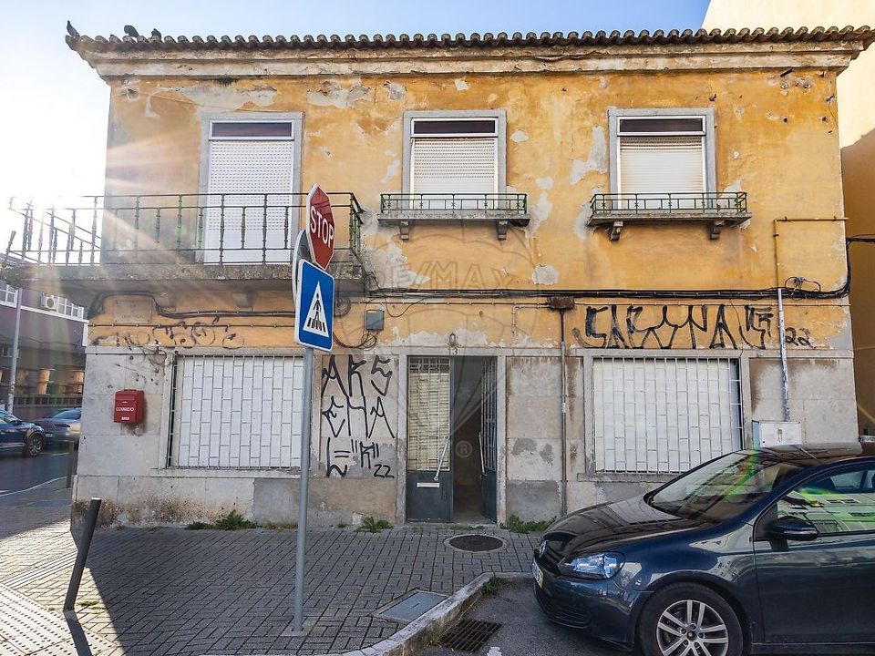 Erhvervsejendom i Amadora, Lisbon - foto 4