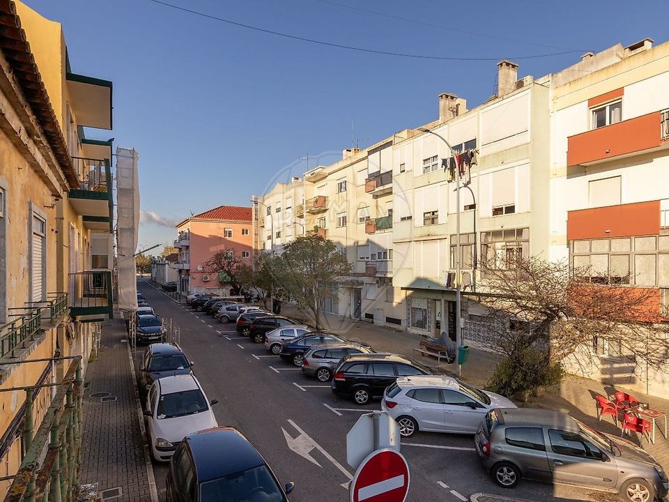 Erhvervsejendom i Amadora, Lisbon - foto 5