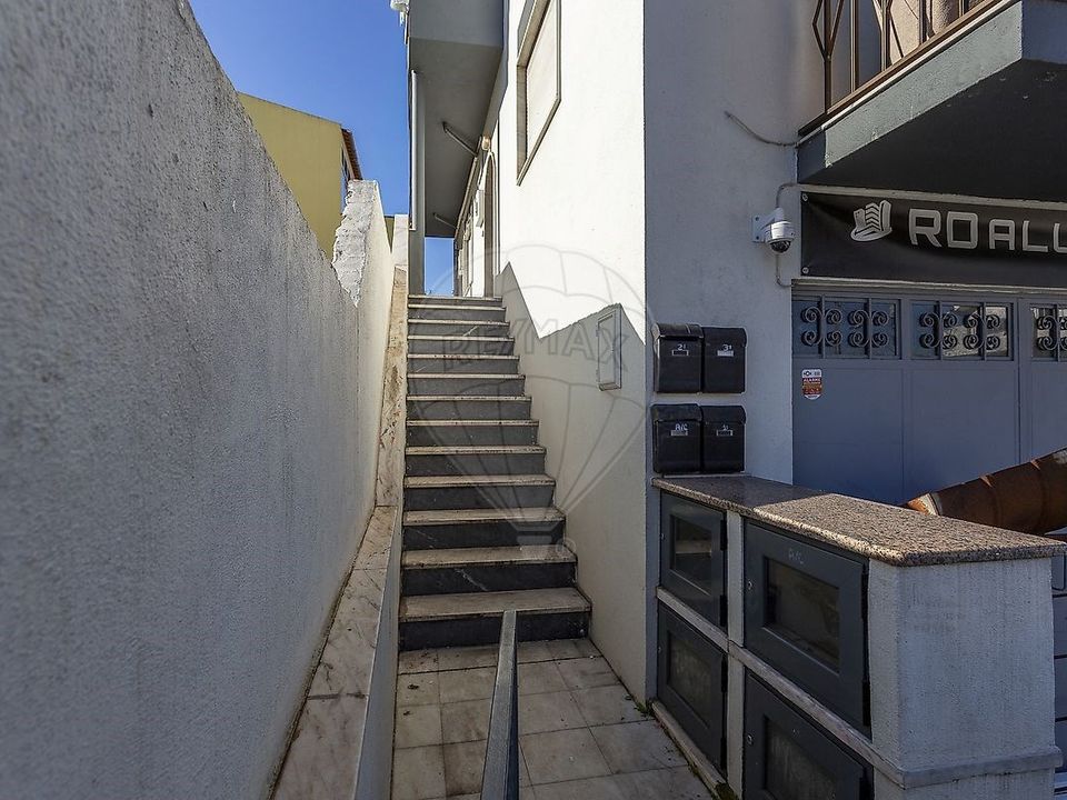 Erhvervsejendom i Odivelas, Lisbon - foto 5