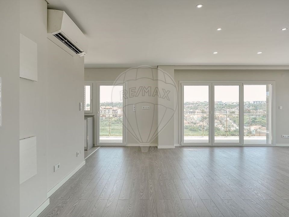 Apartamento en Odivelas, Lisbon - foto 2
