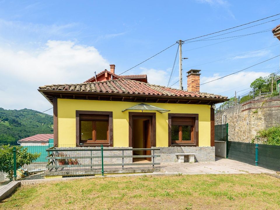 Villa i Artosa (Langreo), Asturias - foto 1