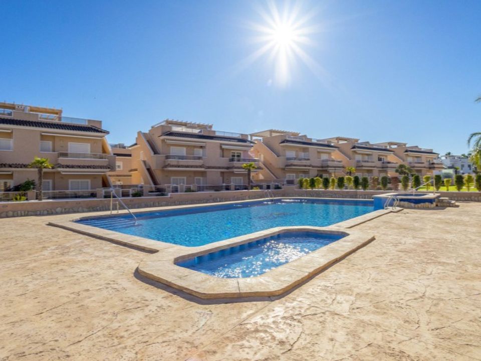 Rækkehus i Los Balcones, Alicante - foto 1