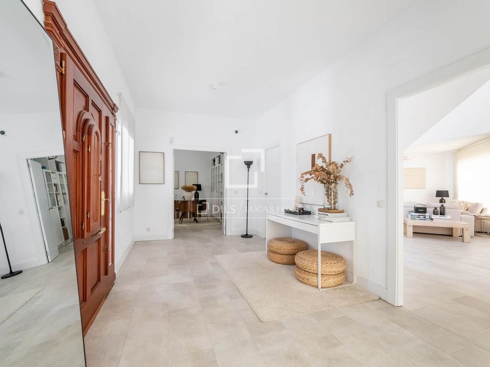 Villa i Las Rozas De Madrid, Madrid - foto 1