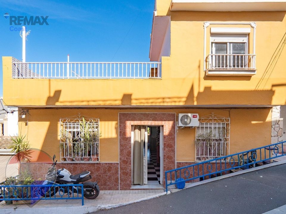 Villa i Malaga city, Malaga - foto 1