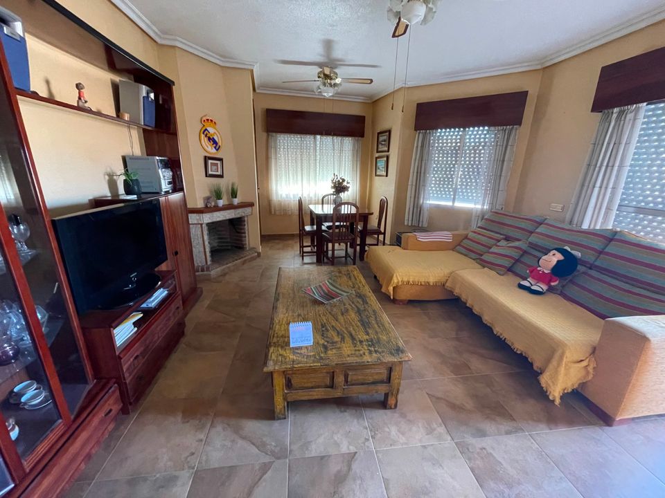 Villa en San Miguel De Salinas, Alicante - foto 1