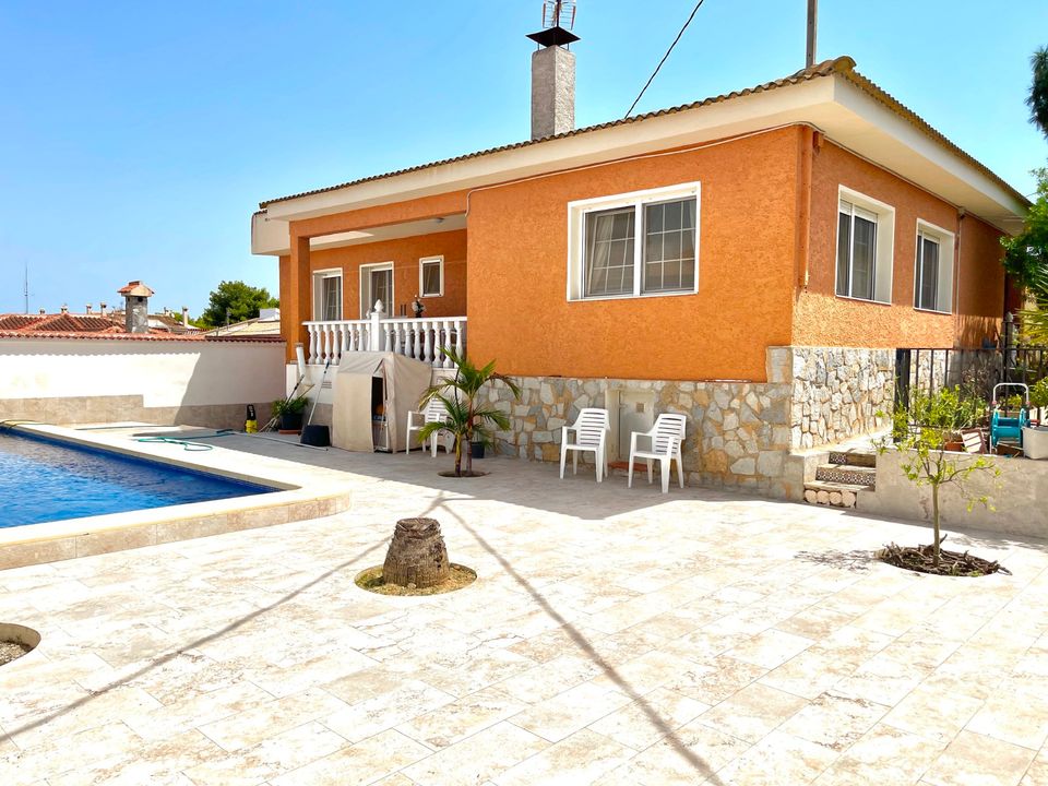 Villa i Benijofar, Alicante - foto 1