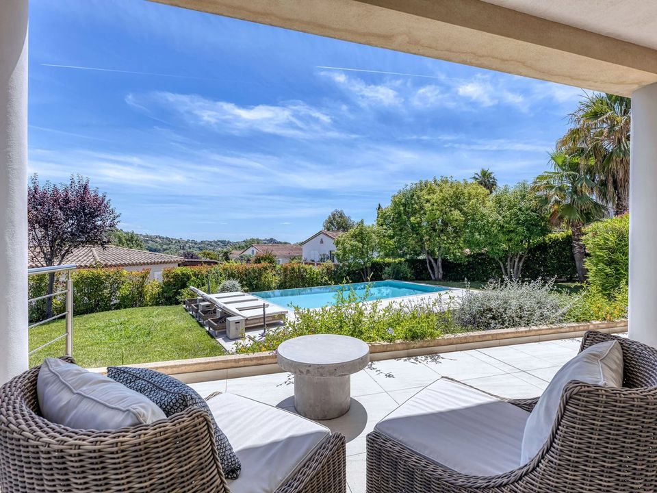 Villa i La Colle-sur-Loup, Alpes-Maritimes - foto 2