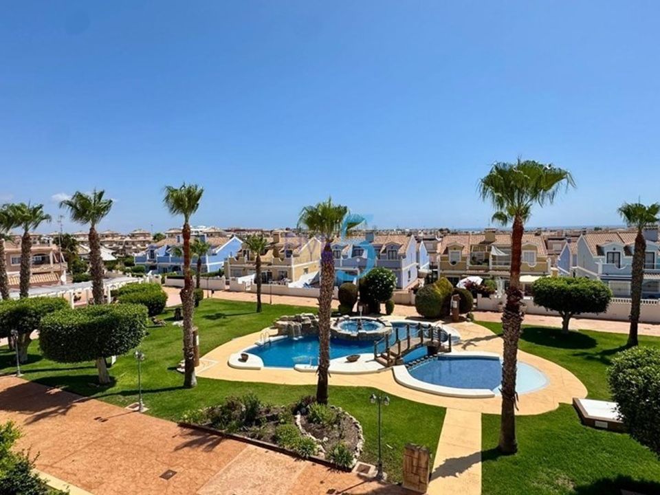 Lejlighed i Cabo Roig, Alicante - foto 2