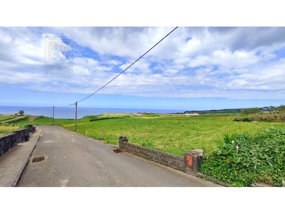 Helårsgrund i Ponta Delgada, Sao Miguel - foto 1