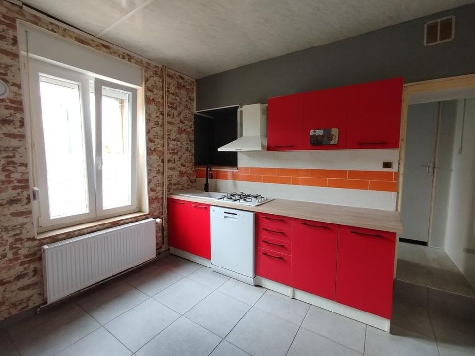 Casa de pueblo en Sedan, Ardennes - foto 2