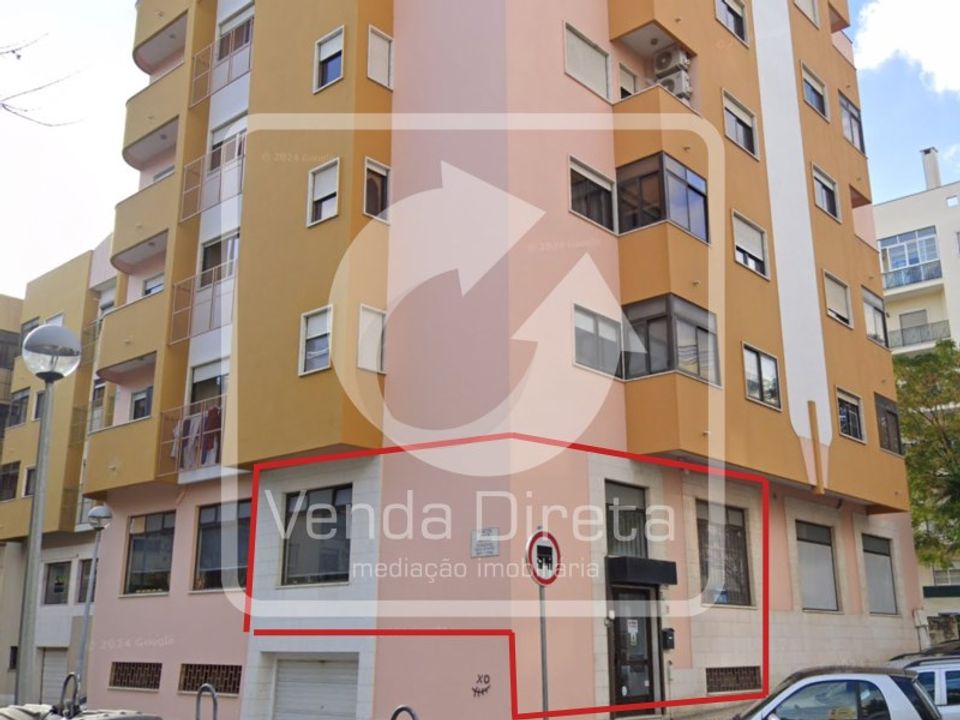 Erhvervsejendom i Sacavem, Lisbon - foto 2