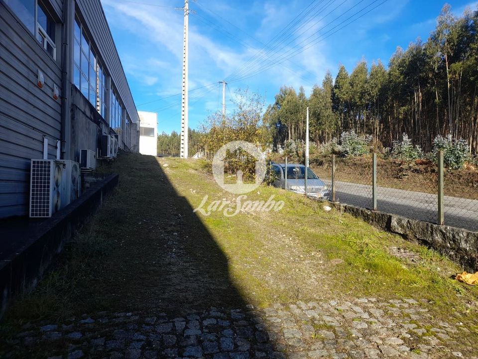 Erhvervsejendom i Lousada, Porto - foto 1