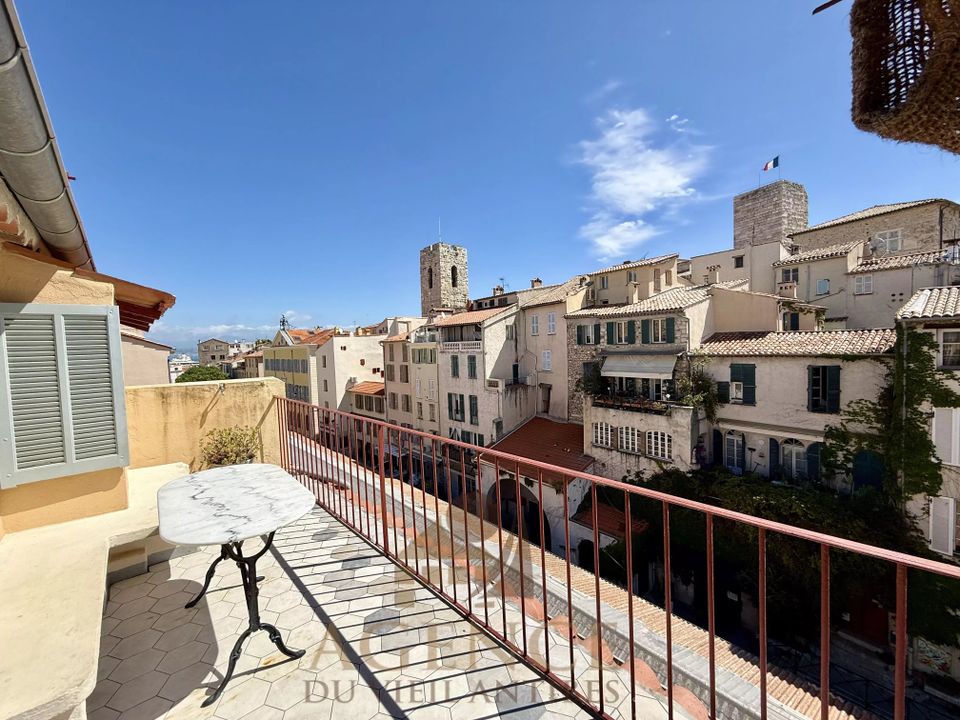 Lejlighed i Antibes, Alpes-Maritimes - foto 1