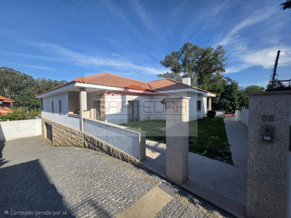 Villa i Airaes, Porto - foto 1