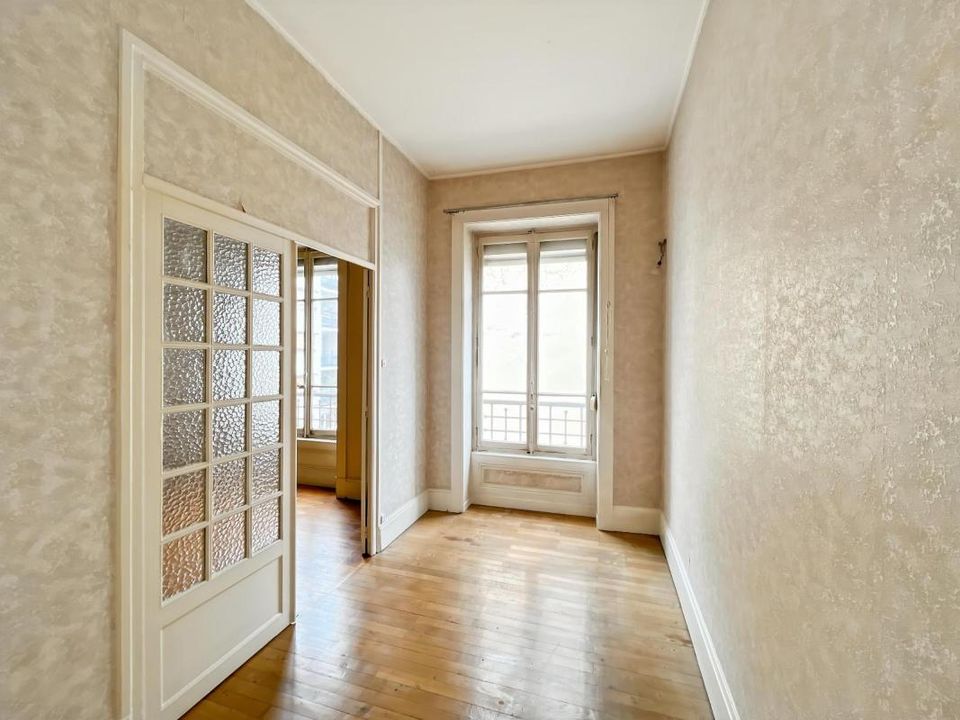 Lejlighed i Villeurbanne, Rhone - foto 4