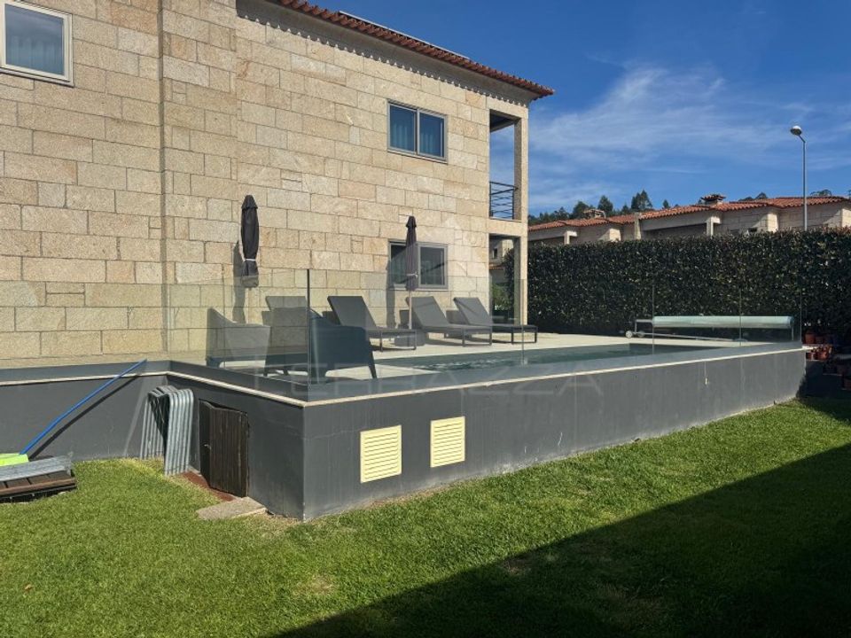 Villa i Vila Nova de Famalicao, Braga - foto 2