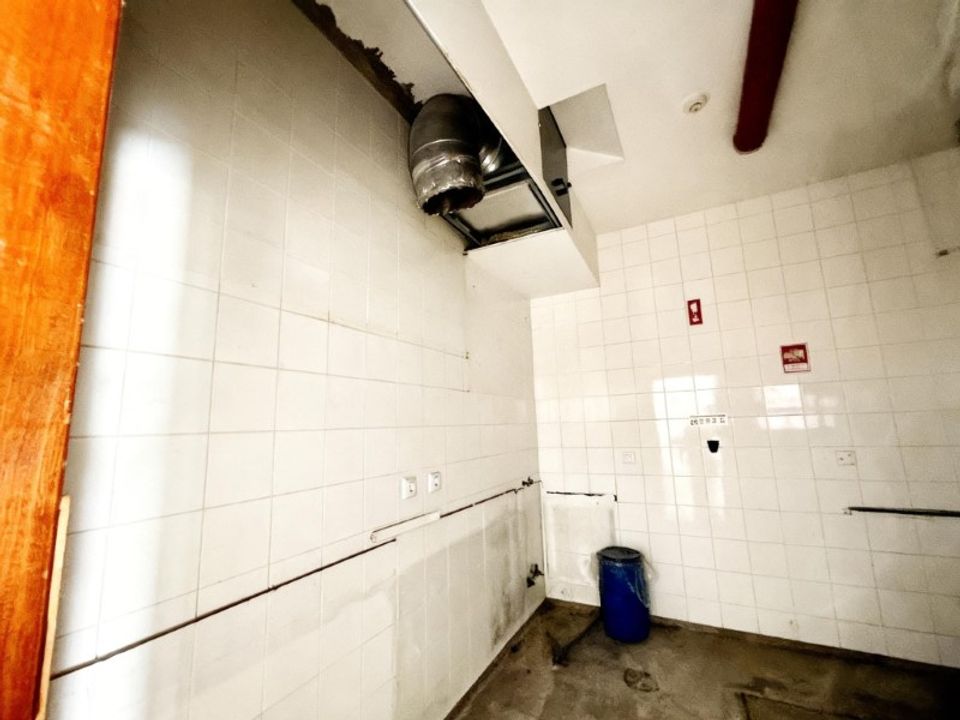 Erhvervsejendom i Barreiro, Setubal - foto 4