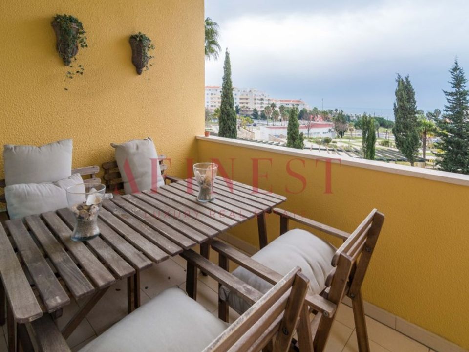 Apartment in Carcavelos, Lisbon - photo 2