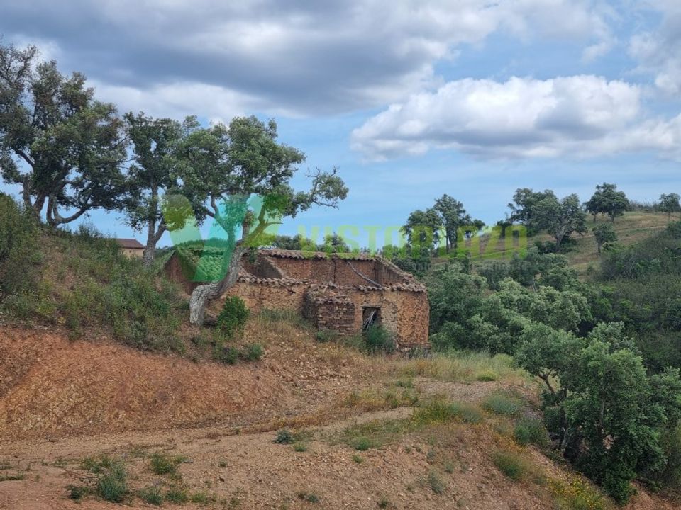 Helårsgrund i Silves, Faro - foto 1