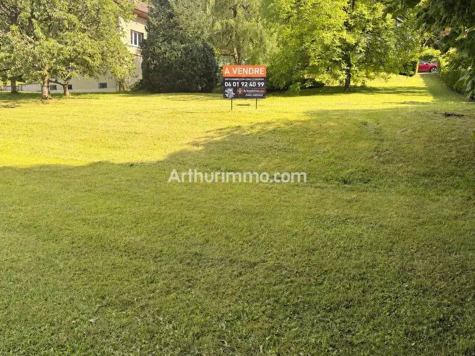 Helårsgrund i Montmorot, Jura - foto 1