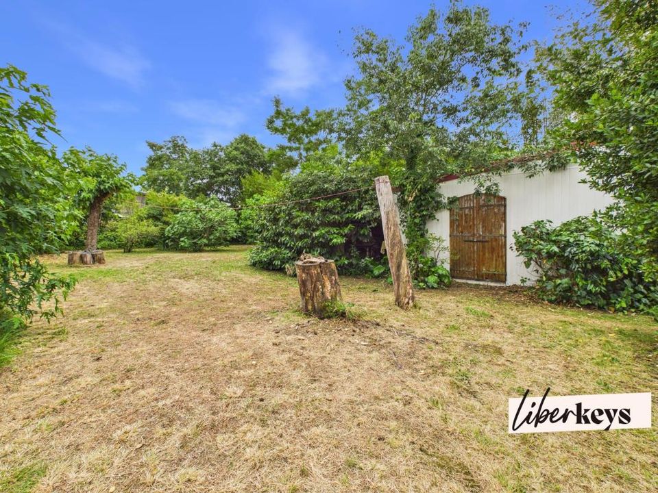 Helårsgrund i Eysines, Gironde - foto 1