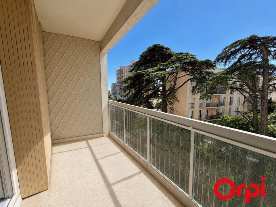 Lejlighed i Marseille, Bouches-du-Rhone - foto 1