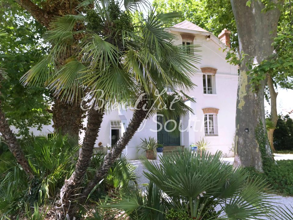 Villa i Perpignan, Pyrenees-Orientales - foto 1