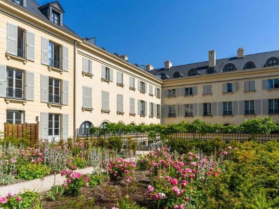 Erhvervsejendom i Limoges, Haute-Vienne - foto 1