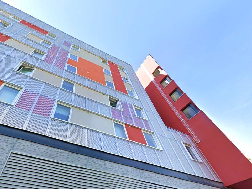Erhvervsejendom i Nanterre, Hauts-de-Seine - foto 1