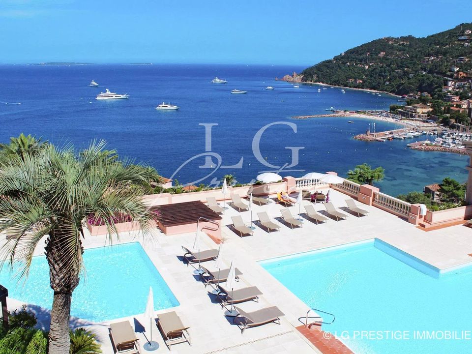 Lejlighed i Theoule-sur-Mer, Alpes-Maritimes - foto 1