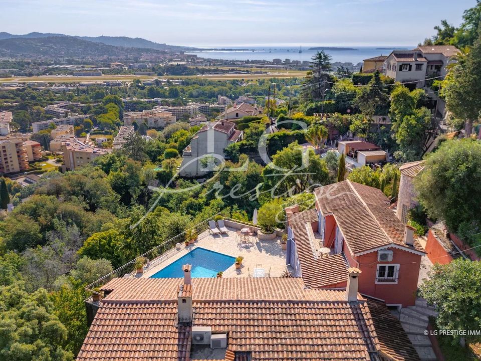 Villa i Mandelieu-la-Napoule, Alpes-Maritimes - foto 3