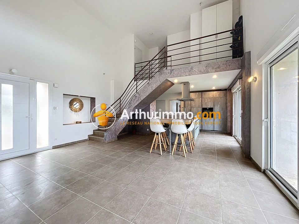 Villa i Saint-Pierre-de-Chandieu, Rhone - foto 4