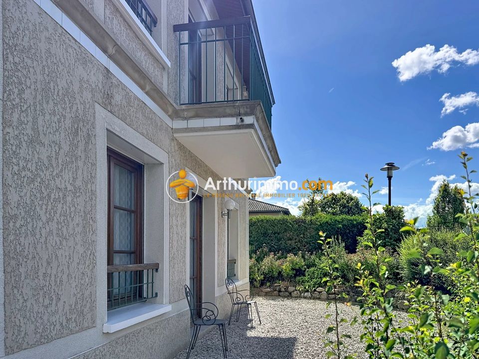 Villa i L'Isle-d'Abeau, Isere - bilde 2