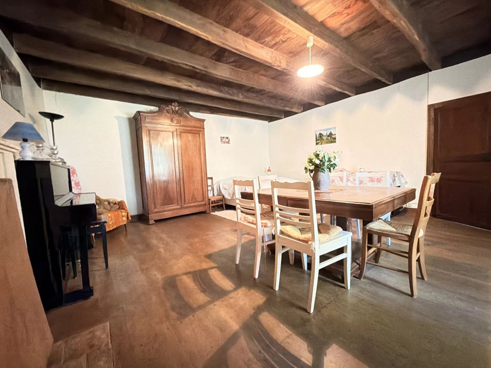 Villa i Nanteuil-en-Vallee, Charente - foto 4
