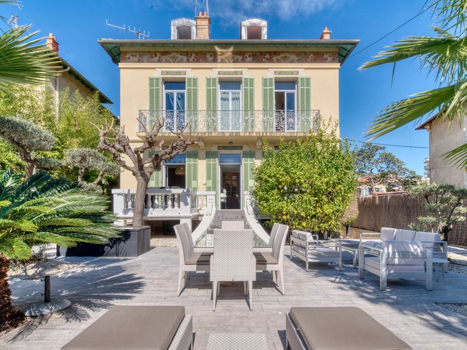 Villa i Cannes, Alpes-Maritimes - foto 1